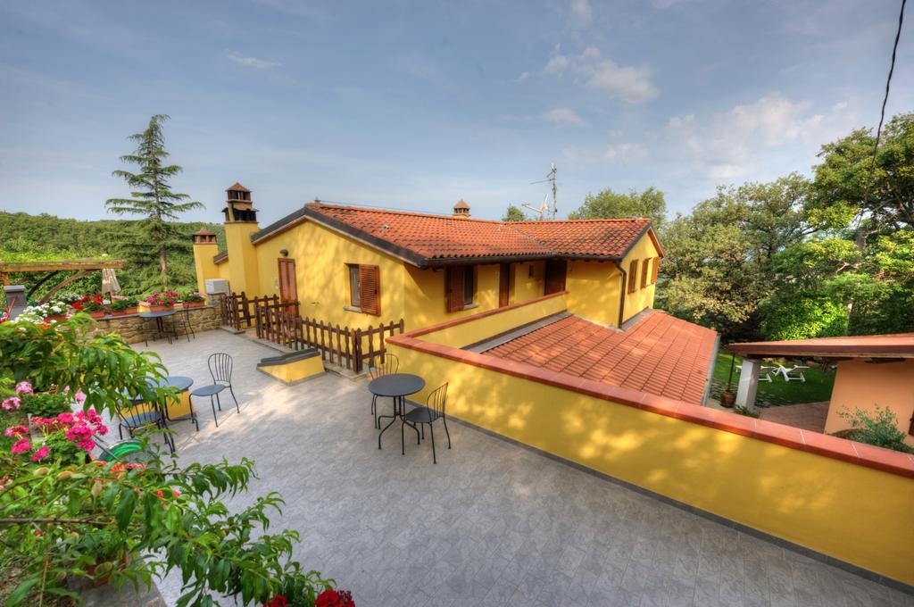 Agriturismo Borgo Nuovo Di Mulinelli Arezzo Bagian luar foto