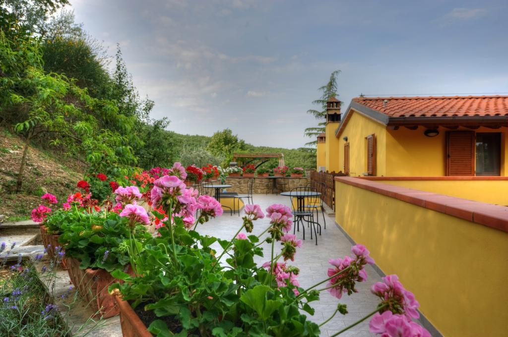 Agriturismo Borgo Nuovo Di Mulinelli Arezzo Bagian luar foto