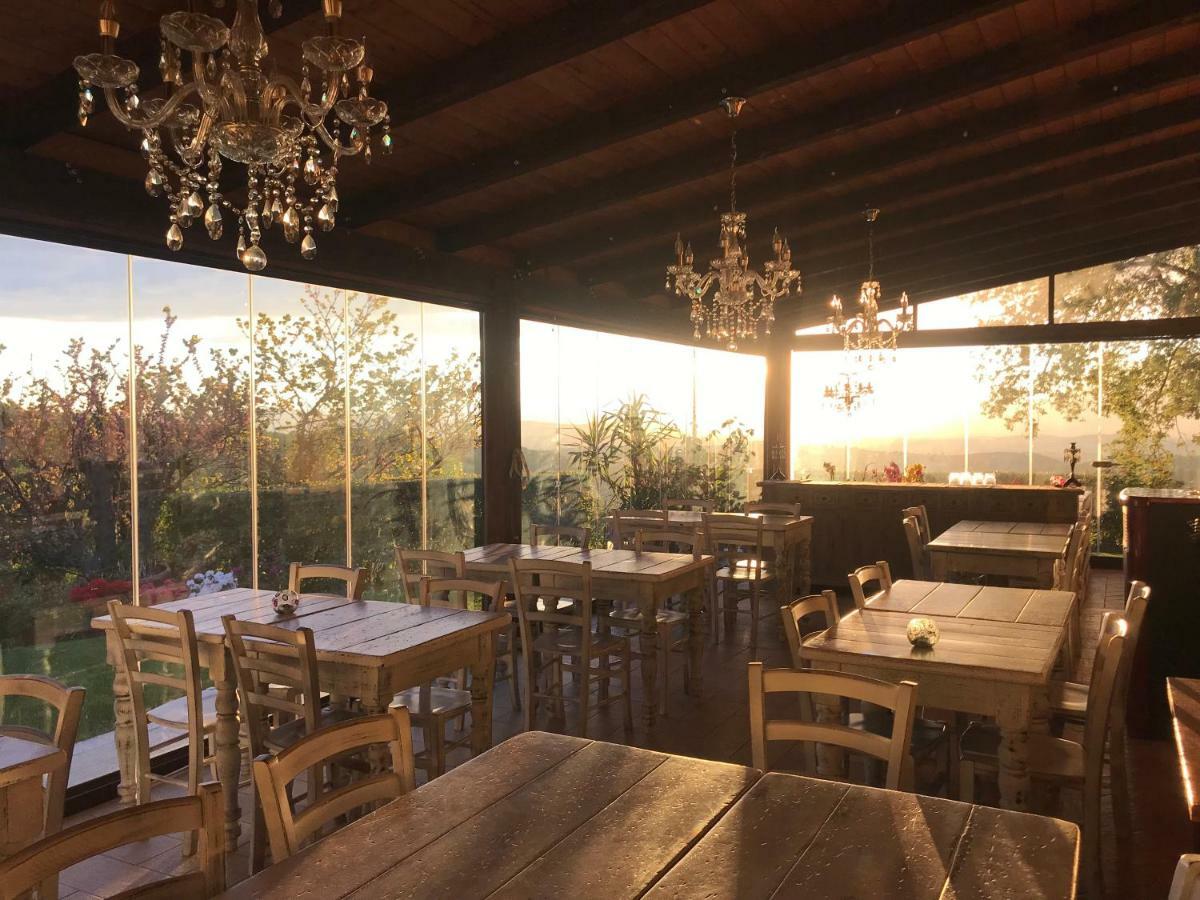 Agriturismo Borgo Nuovo Di Mulinelli Arezzo Bagian luar foto